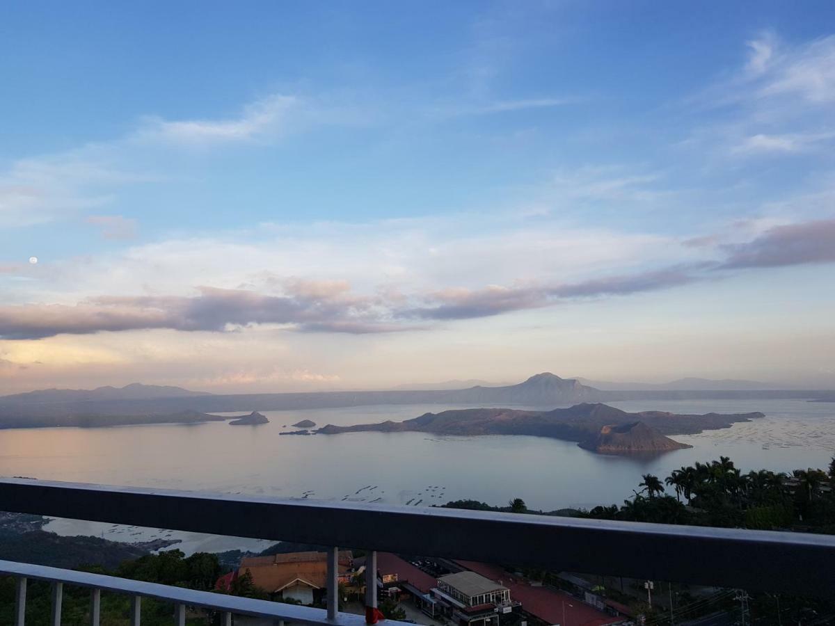 Milagrosa Apartment Tagaytay City Exterior photo
